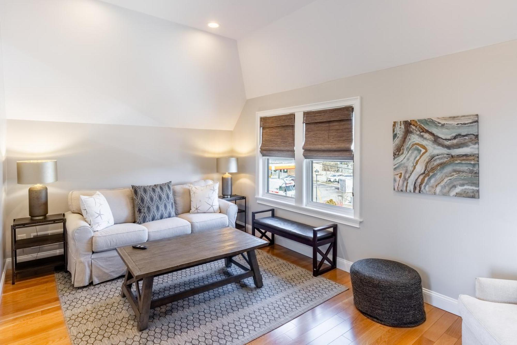 הוילה The Newport Lofts - 595 Thames Street מראה חיצוני תמונה
